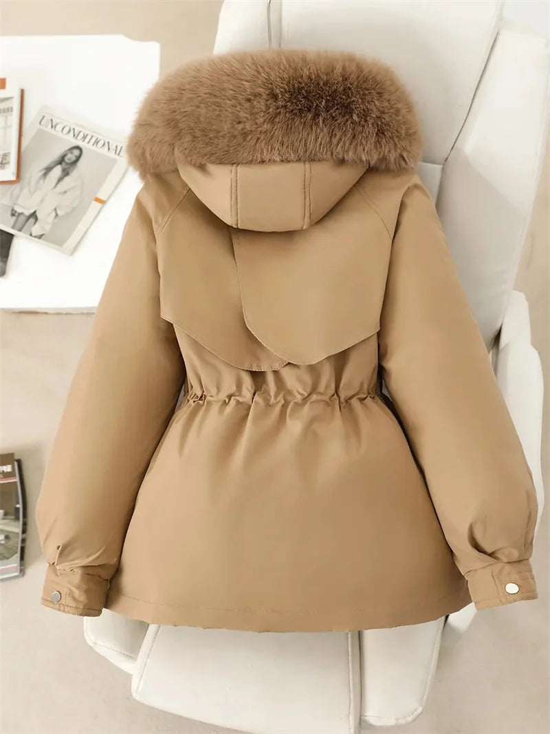 Noir Élégance Parka