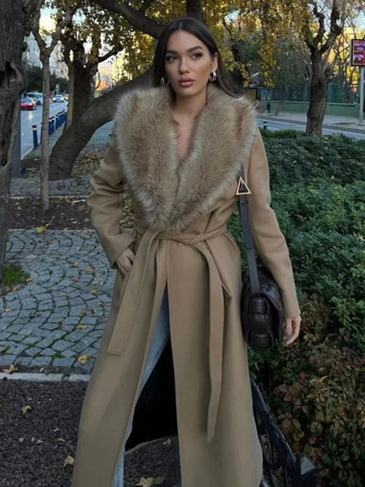 Atelier Amélie Coat