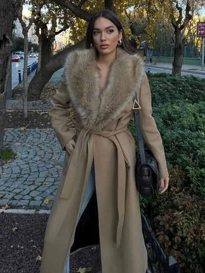 Atelier Amélie Coat